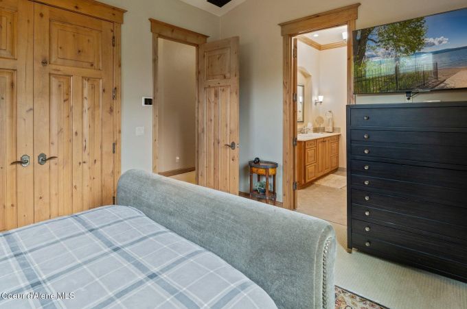 Property thumbnail 36