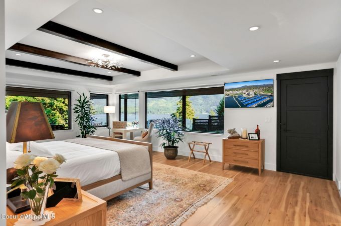 Property thumbnail 11