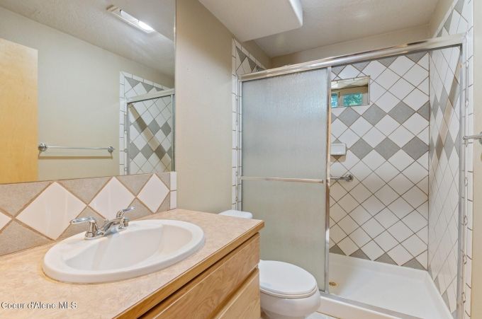 Property thumbnail 36