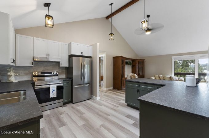 Property thumbnail 10