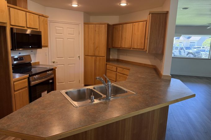 Property thumbnail 8
