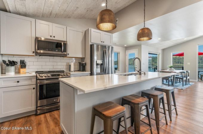 Property thumbnail 9