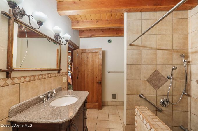 Property thumbnail 32