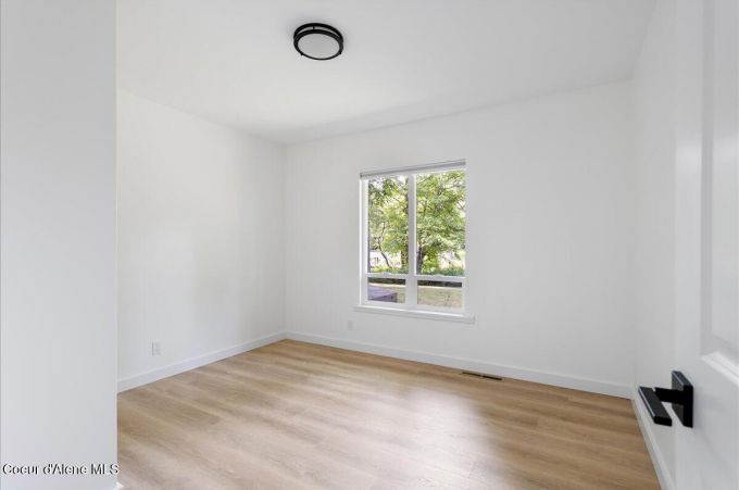 Property thumbnail 26