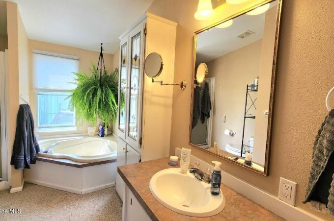 Property thumbnail 41