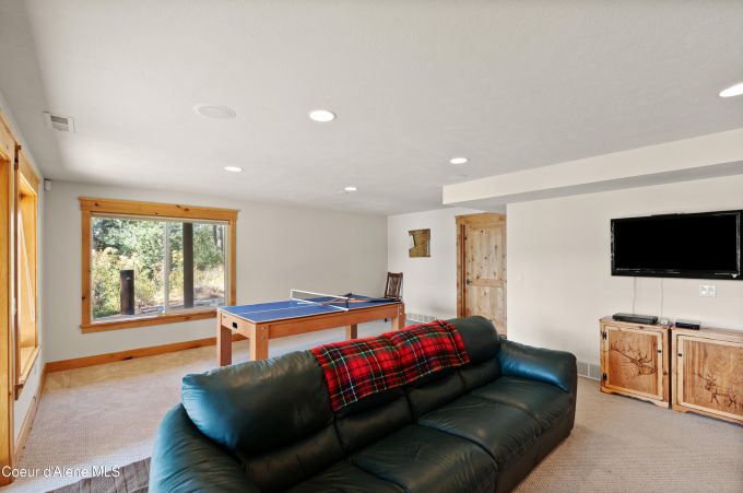 Property thumbnail 38