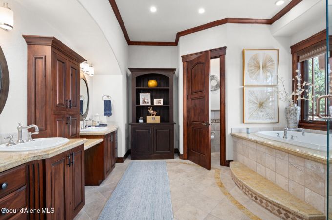 Property thumbnail 39