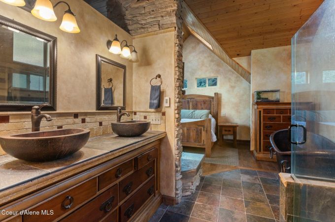 Property thumbnail 25
