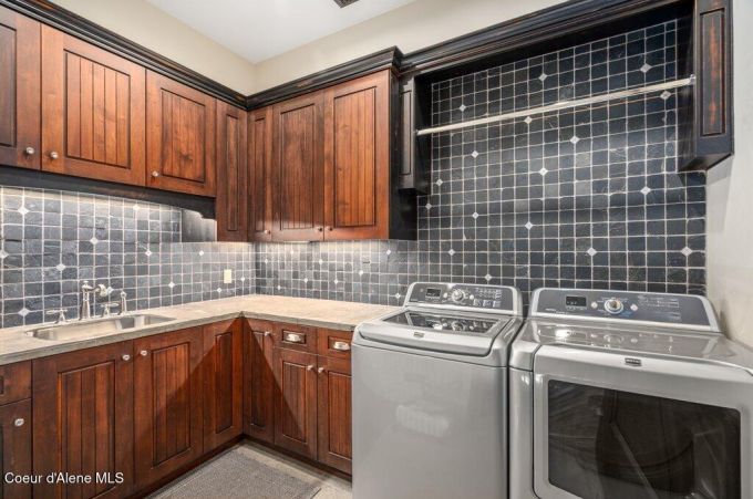 Property thumbnail 42