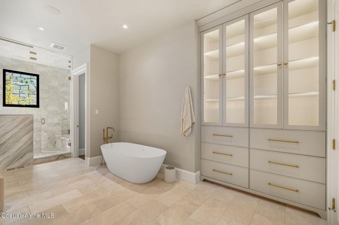 Property thumbnail 50
