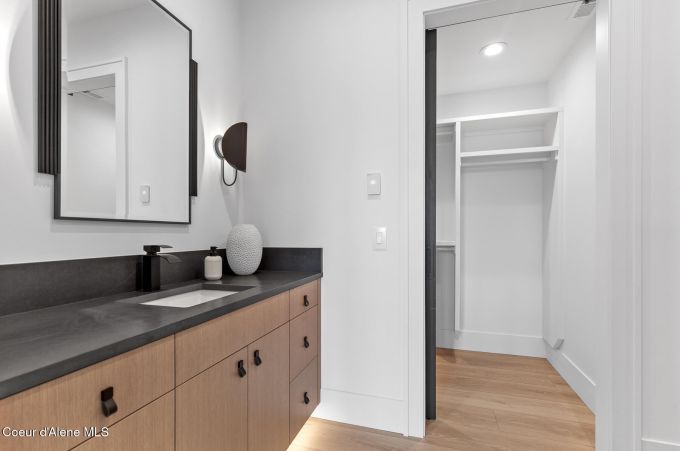 Property thumbnail 46
