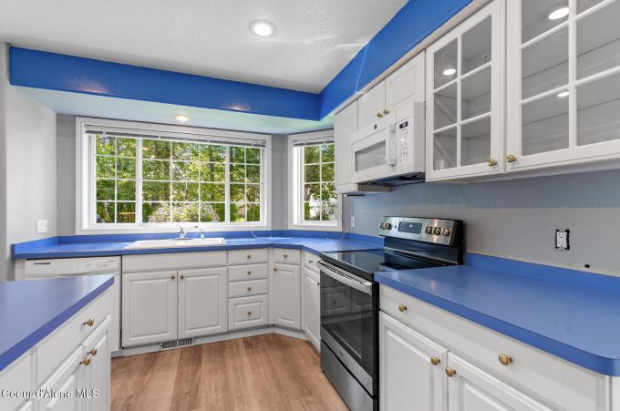 Property thumbnail 8