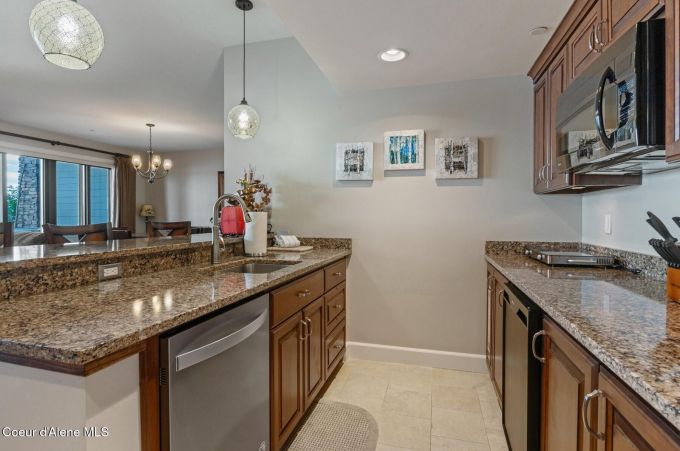 Property thumbnail 25