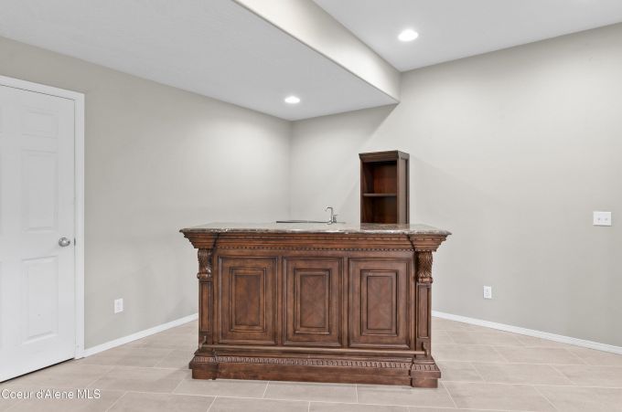 Property thumbnail 43