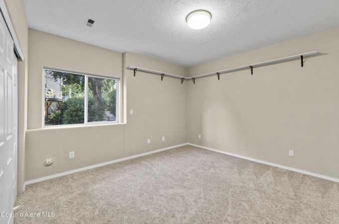 Property thumbnail 45