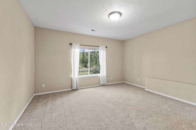 Property thumbnail 45