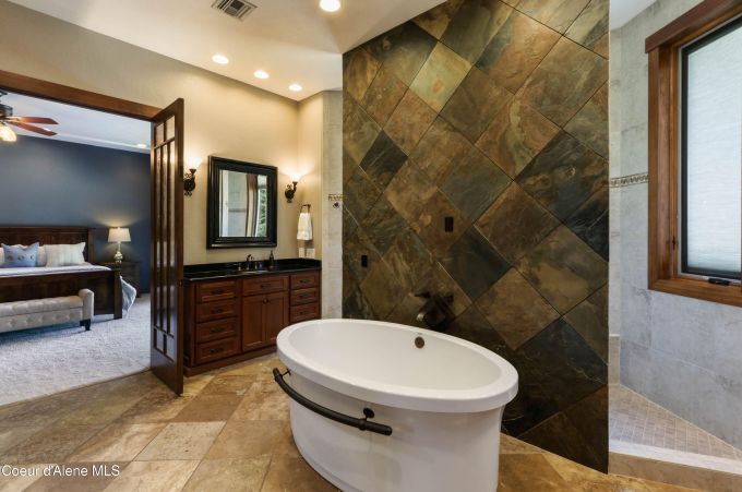 Property thumbnail 28