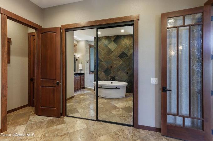 Property thumbnail 30