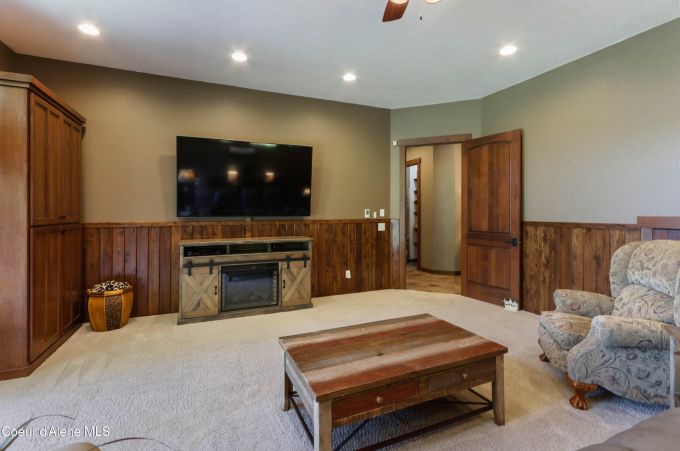 Property thumbnail 35