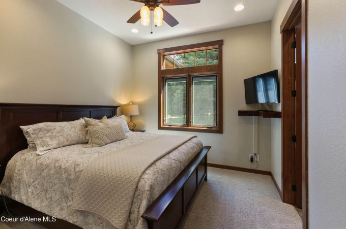 Property thumbnail 37