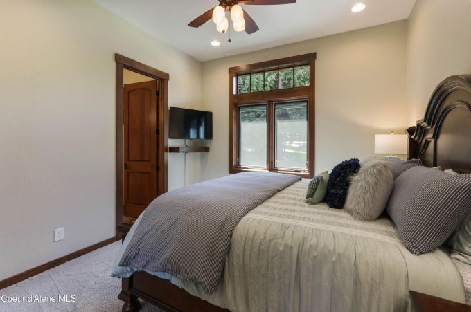 Property thumbnail 40