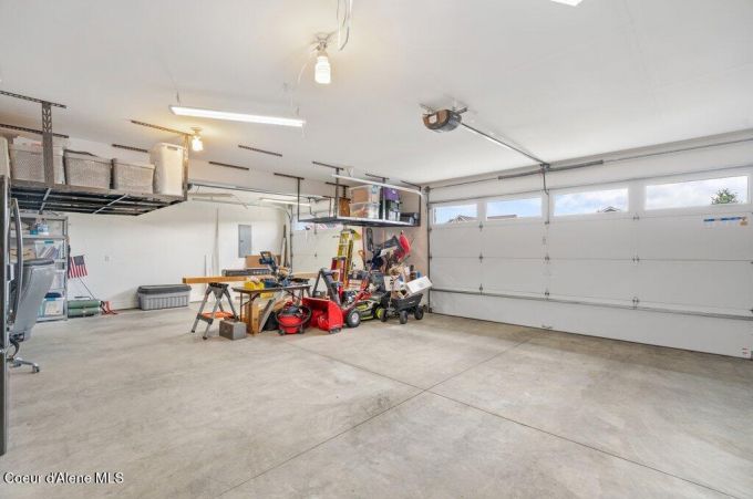 Property thumbnail 25