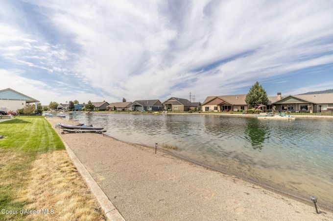 Property thumbnail 42