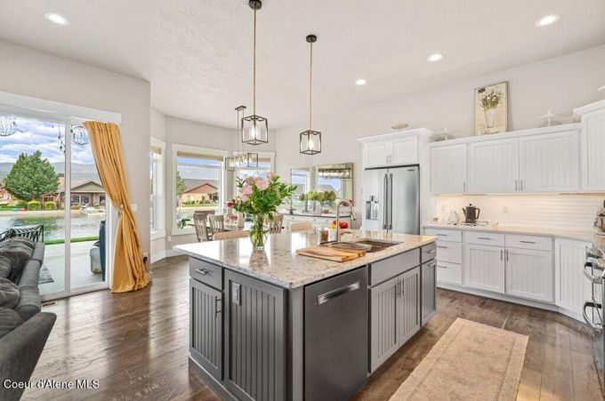 Property thumbnail 9