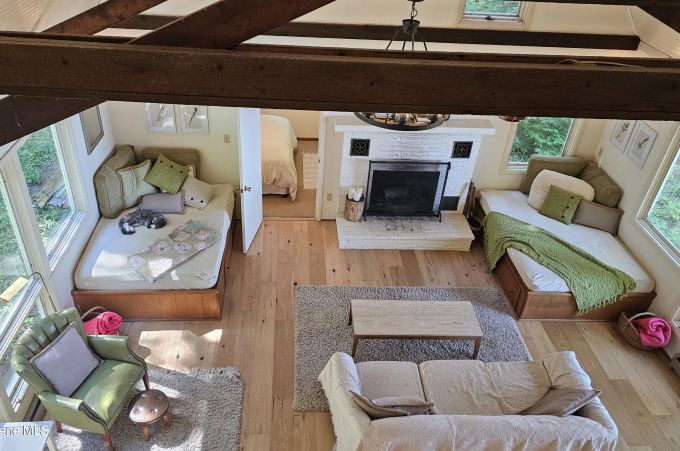 Property thumbnail 6