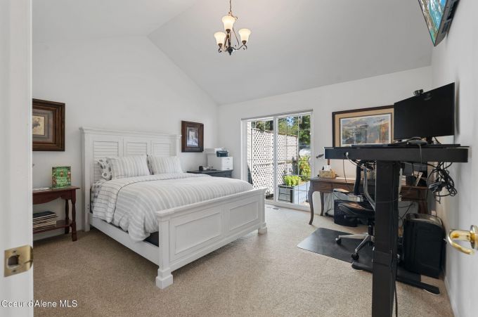 Property thumbnail 36