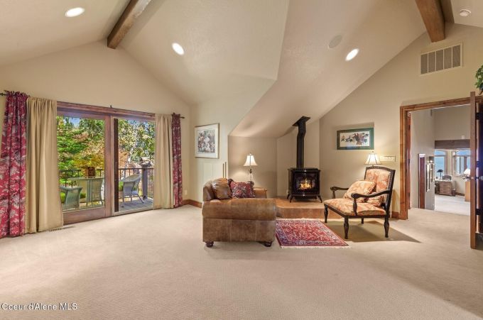 Property thumbnail 36