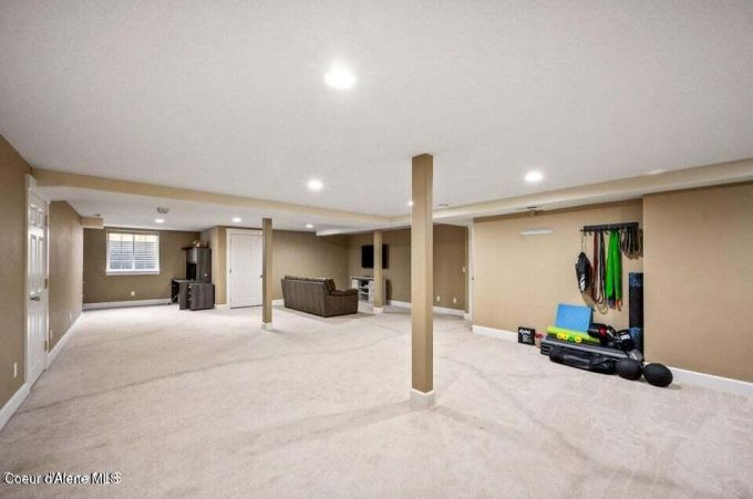 Property thumbnail 32
