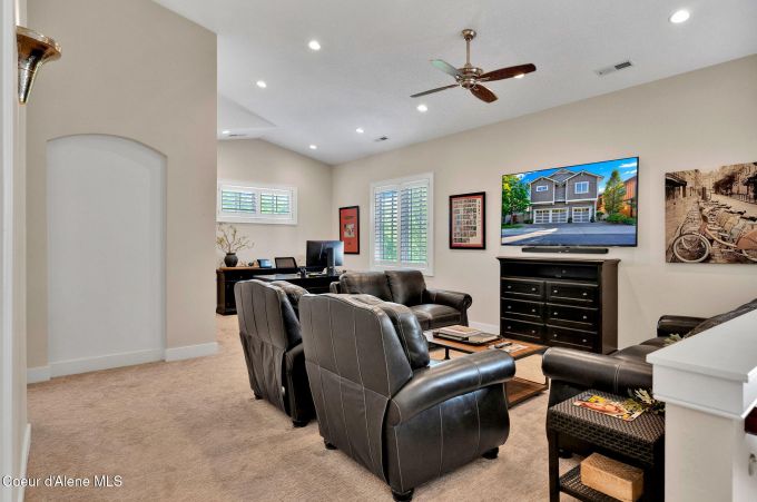 Property thumbnail 34