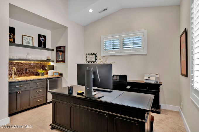 Property thumbnail 36