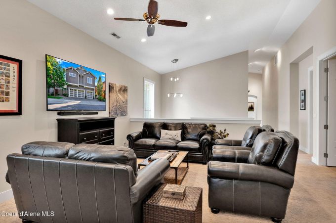 Property thumbnail 38