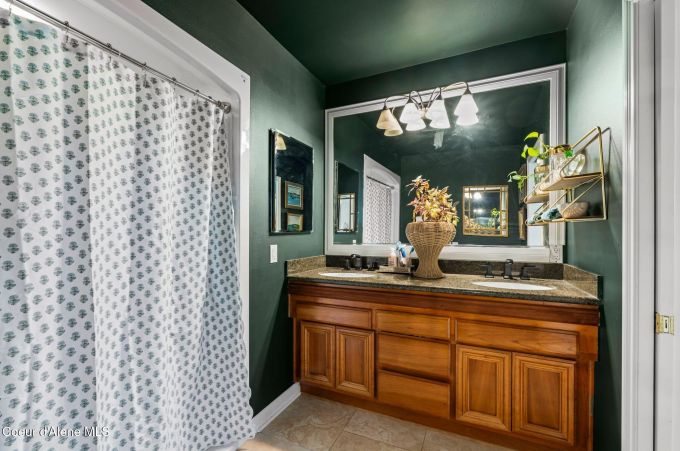 Property thumbnail 24