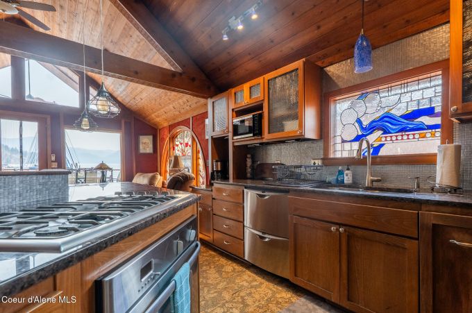 Property thumbnail 10