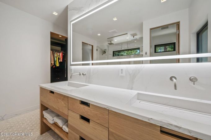Property thumbnail 23