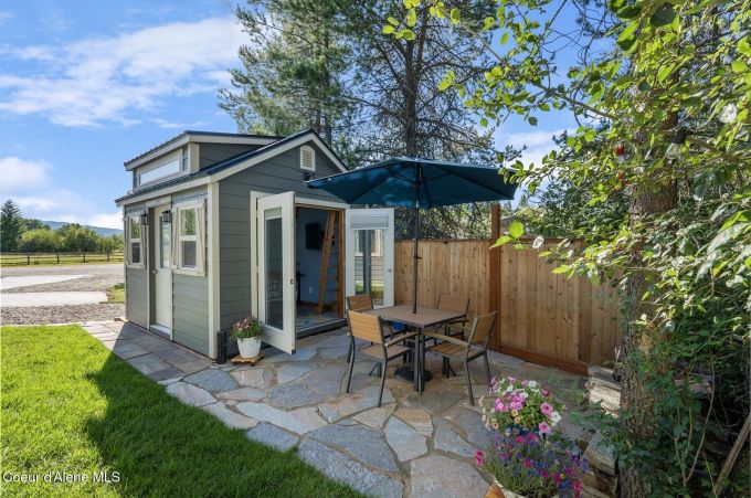 Property thumbnail 8