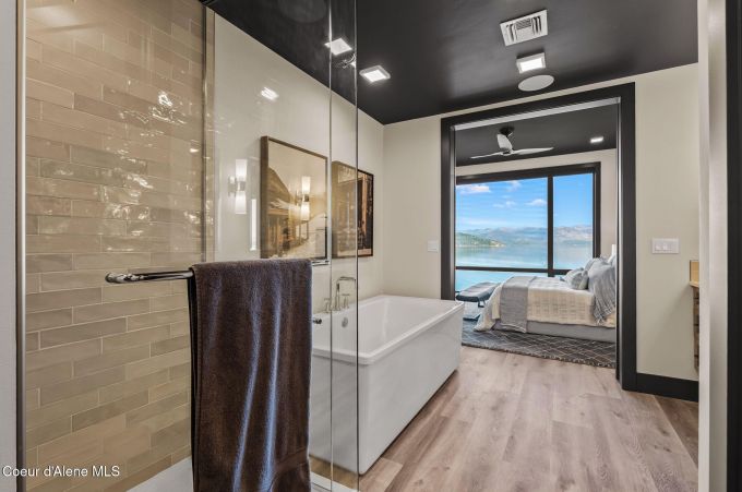 Property thumbnail 32