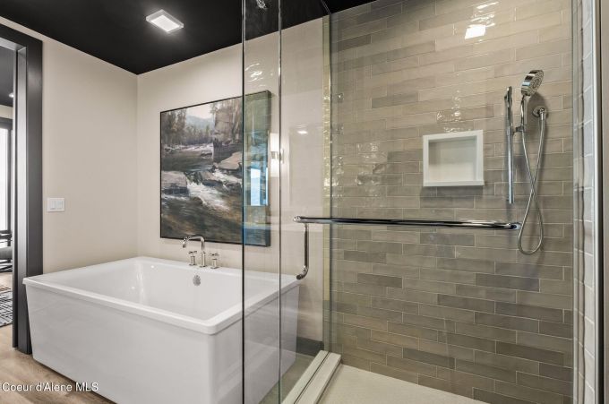 Property thumbnail 42