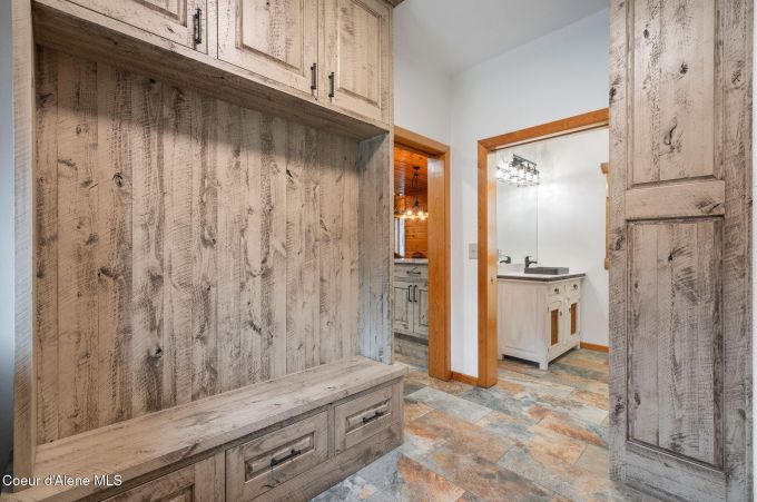 Property thumbnail 25