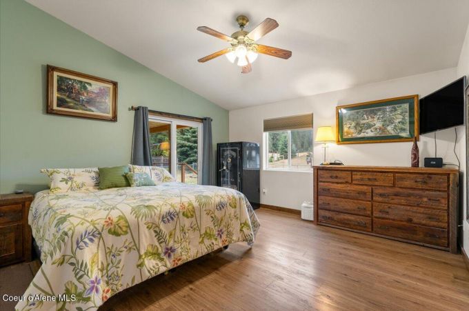 Property thumbnail 25