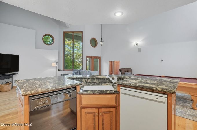 Property thumbnail 19