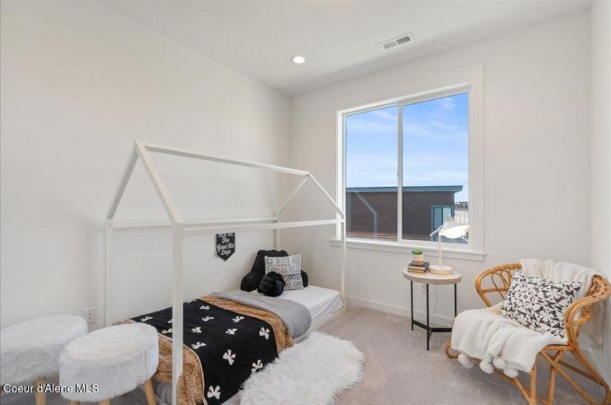 Property thumbnail 24