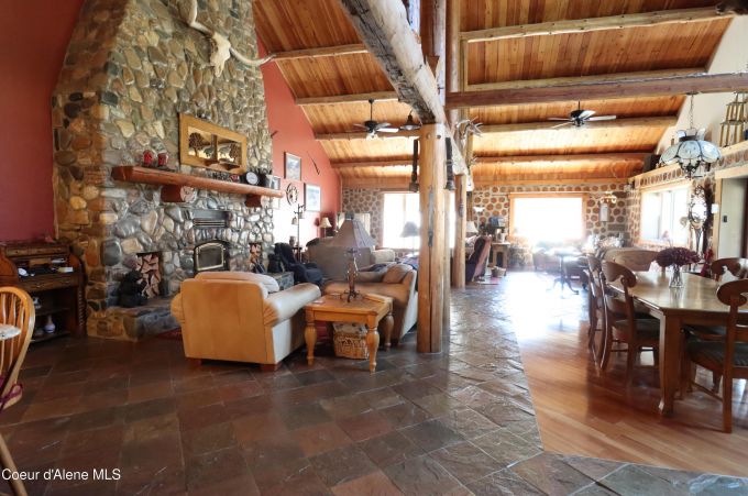 Property thumbnail 11