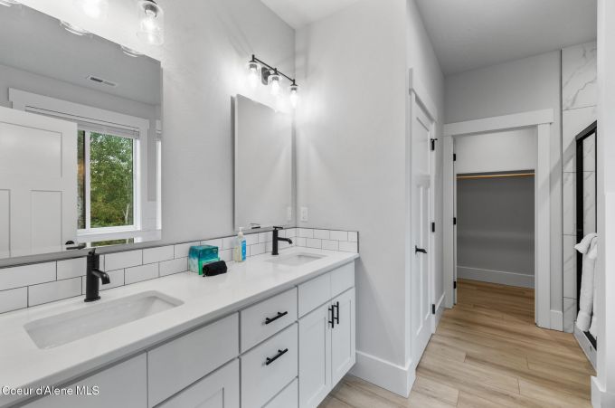 Property thumbnail 22