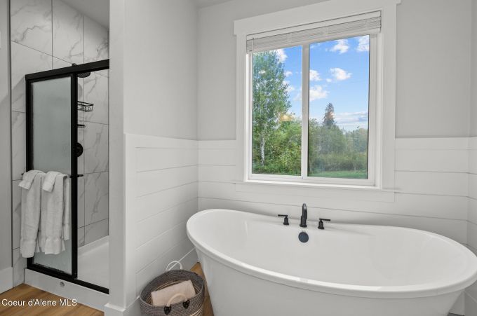 Property thumbnail 25