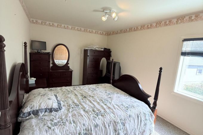Property thumbnail 18
