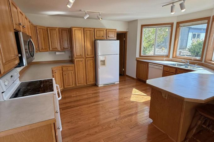 Property thumbnail 7